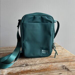 lululemon athletica Teal Crossbody Bag